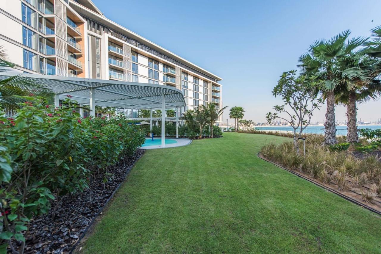 Luxe 3 Bedroom Oceanfront Apartment In The Heart Of Bluewaters Island Dubái Exterior foto