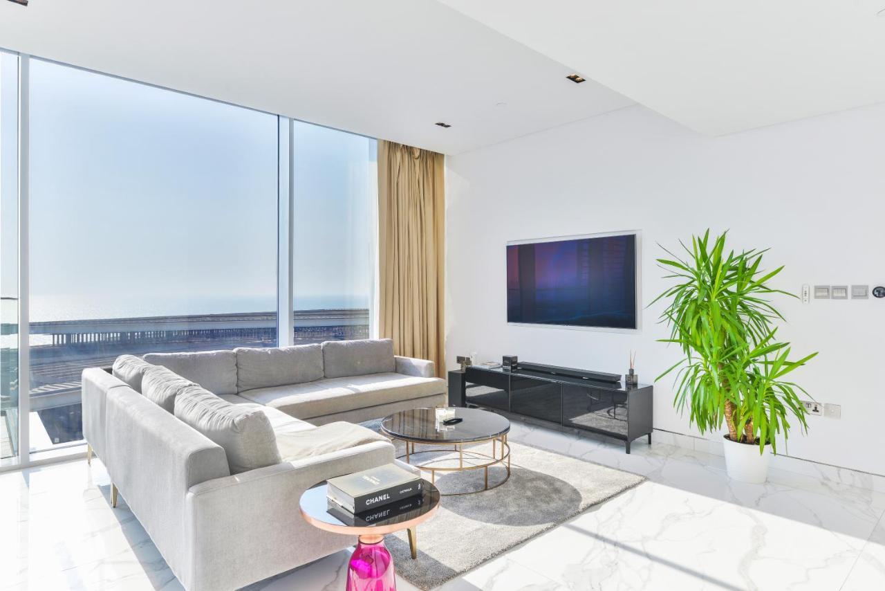 Luxe 3 Bedroom Oceanfront Apartment In The Heart Of Bluewaters Island Dubái Exterior foto