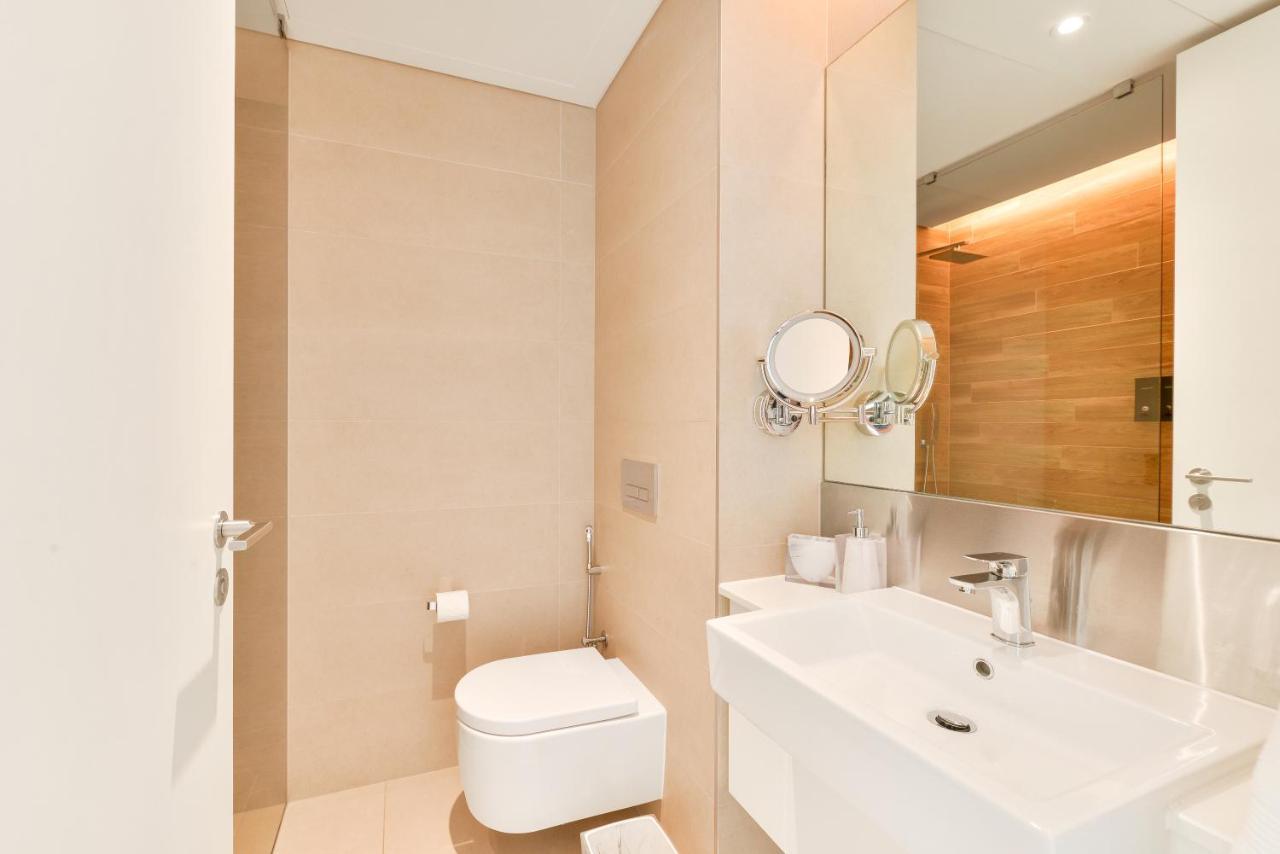 Luxe 3 Bedroom Oceanfront Apartment In The Heart Of Bluewaters Island Dubái Exterior foto